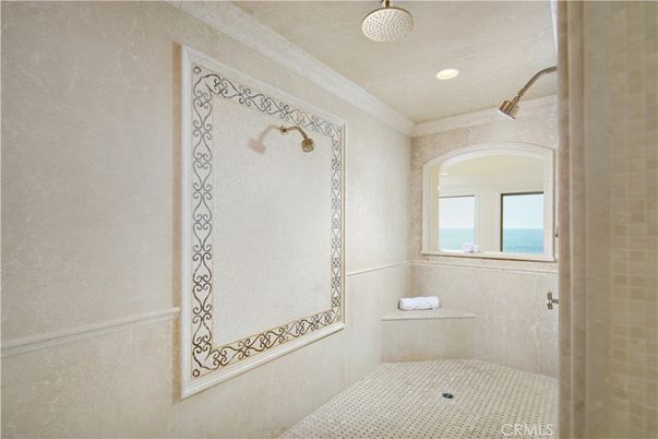 Bathroom, Interior, Recessed Lighting, Water