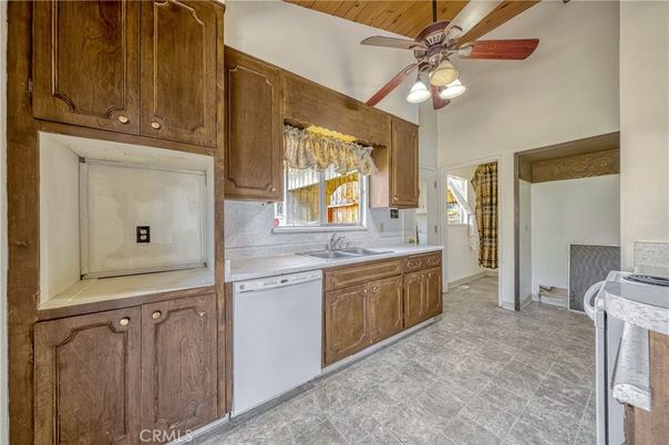 Interior, Kitchen