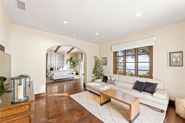 Interior, Living room, Recessed Lighting, Water, Wood Texture Flooring
