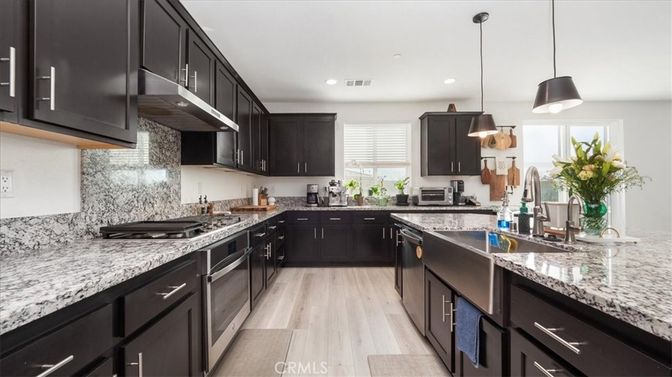 Interior, Kitchen, Pendant Lights, Recessed Lighting, Wood Texture Flooring