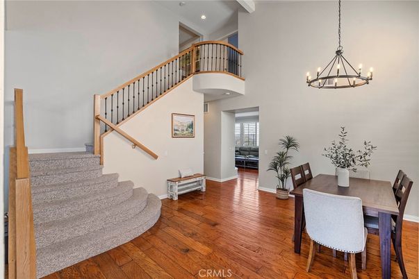 Chandelier, Dining room, Interior, Recessed Lighting, Wood Texture Flooring