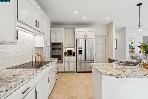 Interior, Kitchen, Pendant Lights, Recessed Lighting, Stainless Steel Appliances