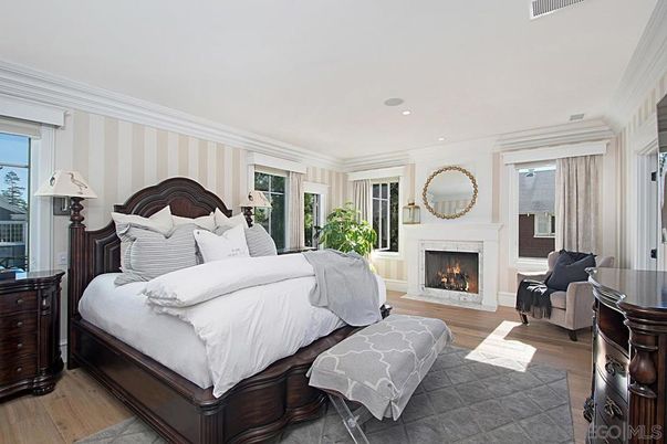 Bedroom, Fireplace, Interior, Recessed Lighting, Wood Texture Flooring