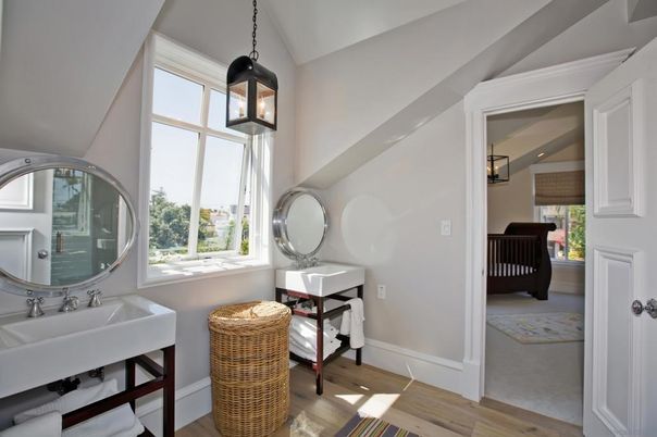 Bathroom, Interior, Pendant Lights, Wood Texture Flooring