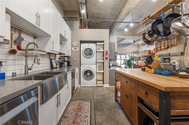 Interior, Kitchen, Stainless Steel Appliances, Washer