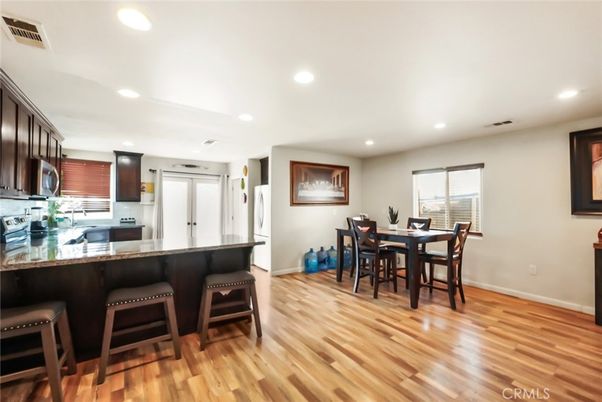 Dining room, Interior, Kitchen, Recessed Lighting, Wood Texture Flooring
