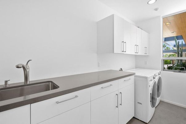 Interior, Recessed Lighting, Washer