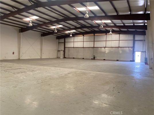 Garage, Interior, Wooden Beams