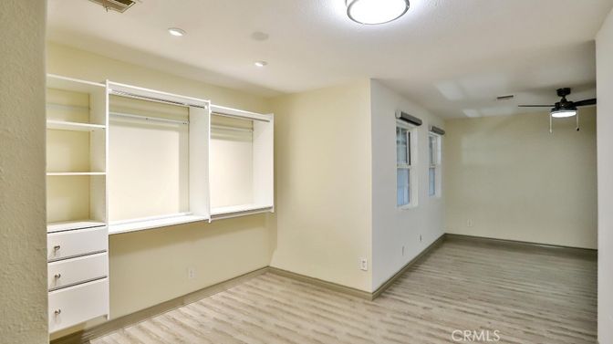 Empty room, Interior, Recessed Lighting, Walk-in Closets, Wood Texture Flooring