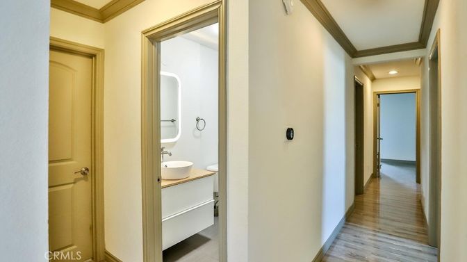 Bathroom, Interior, Recessed Lighting, Wood Texture Flooring