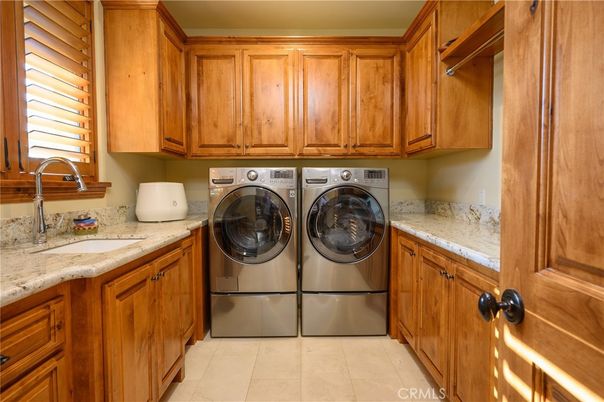 Interior, Kitchen, Washer