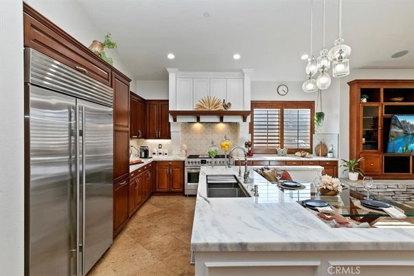 Interior, Kitchen, Pendant Lights, Recessed Lighting, Stainless Steel Appliances