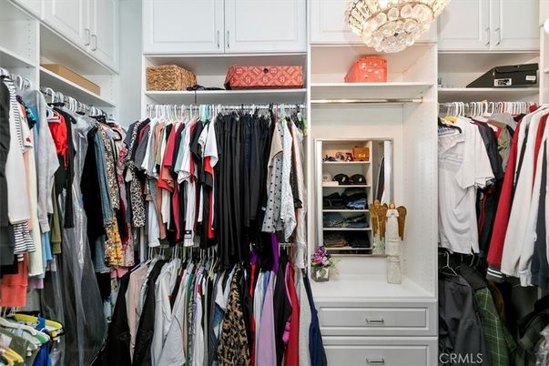 Interior, Walk-in Closets