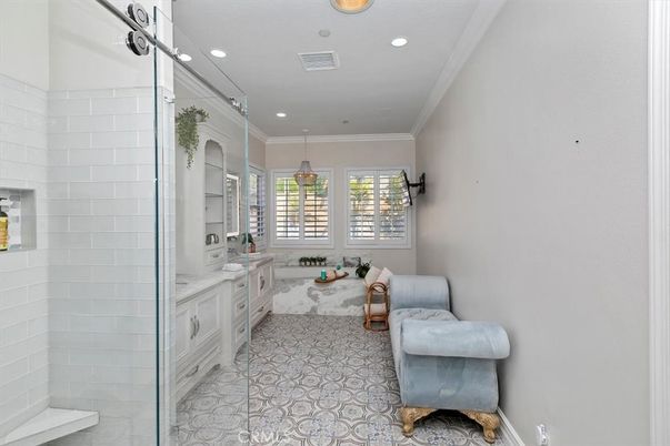 Bathroom, Interior, Pendant Lights, Recessed Lighting