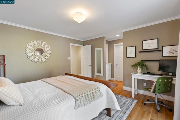 Bedroom, Home Office, Interior, Recessed Lighting, Wood Texture Flooring
