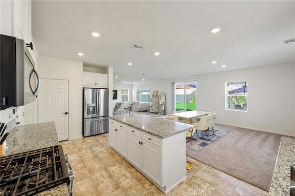Dining room, Interior, Kitchen, Recessed Lighting, Stainless Steel Appliances