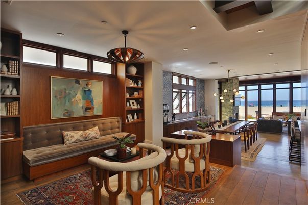 Chandelier, Dining room, Interior, Living room, Pendant Lights, Recessed Lighting, Water, Wood Texture Flooring