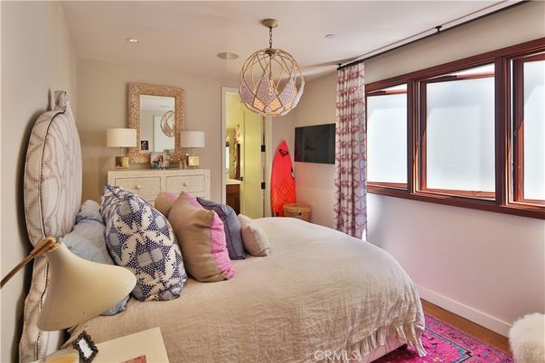 Bedroom, Interior, Pendant Lights, Recessed Lighting