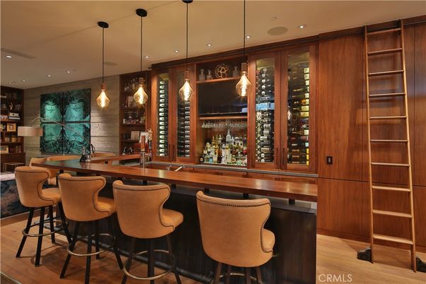 Interior, Pendant Lights, Recessed Lighting, Wood Texture Flooring