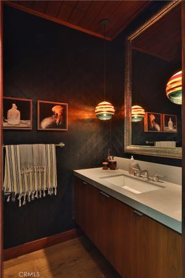 Bathroom, Interior, Pendant Lights, Wood Texture Flooring