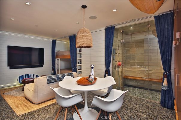 Dining room, Interior, Living room, Recessed Lighting