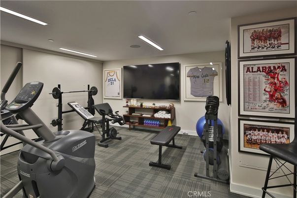 Fitness Equipment, Interior, Recessed Lighting
