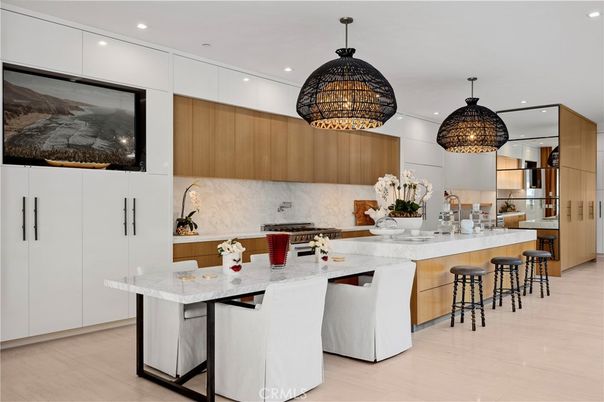 Interior, Kitchen, Pendant Lights, Recessed Lighting, Stainless Steel Appliances