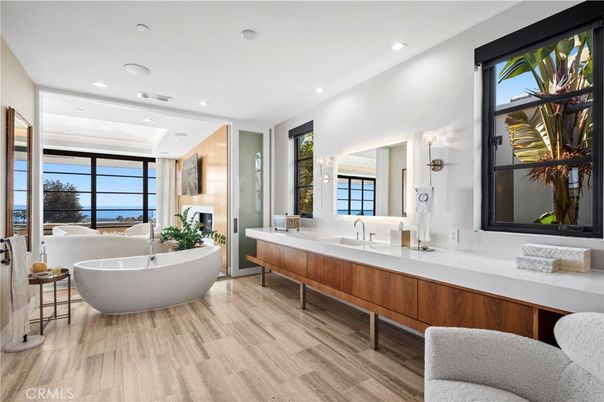 Bathroom, Dual Sink Vanities, Fireplace, Free Standing Baths, Interior, Recessed Lighting, Wood Texture Flooring