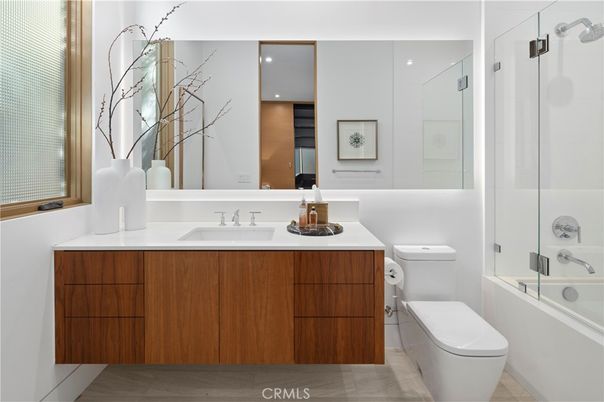 Bathroom, Interior, Recessed Lighting, Wood Texture Flooring