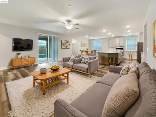 Dining room, Interior, Kitchen, Living room, Recessed Lighting, Stainless Steel Appliances, Wood Texture Flooring