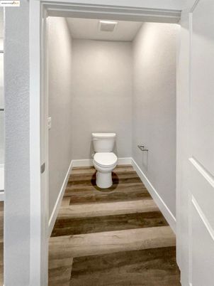 Bathroom, Interior, Recessed Lighting, Wood Texture Flooring