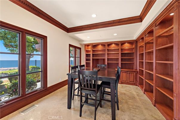 Home Office, Interior, Recessed Lighting, Water