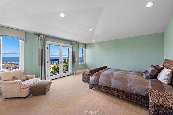 Bedroom, Interior, Recessed Lighting, Water