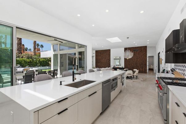 Dining room, Interior, Kitchen, Pendant Lights, Recessed Lighting, Stainless Steel Appliances, Stone Walls