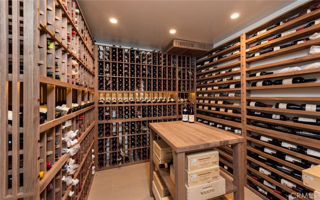 Interior, Recessed Lighting, Wine Storage