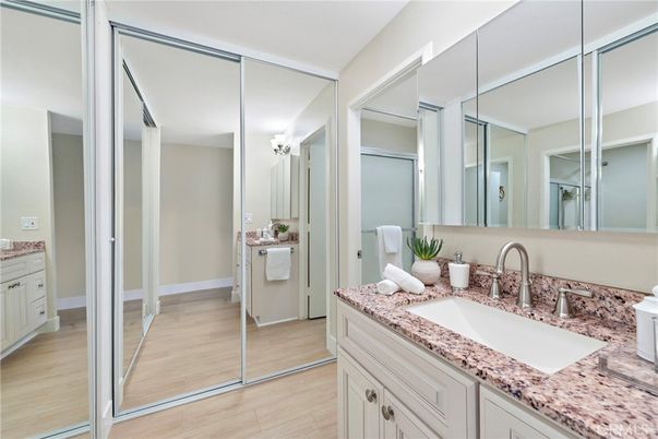 Bathroom, Dual Sink Vanities, Interior, Wood Texture Flooring