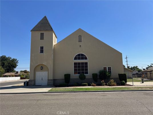 Exterior, Facade, Spanish Mediterranean