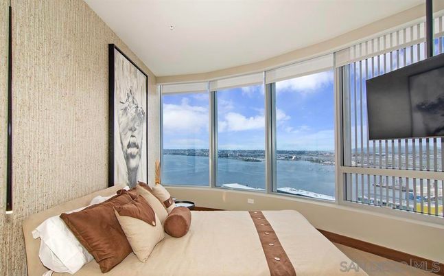 Bedroom, Interior, Water