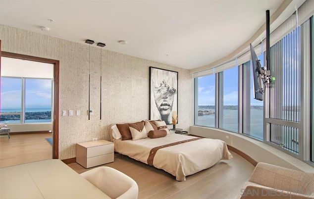 Bedroom, Interior, Water, Wood Texture Flooring