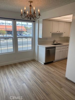 Chandelier, Empty room, Interior, Kitchen, Wood Texture Flooring