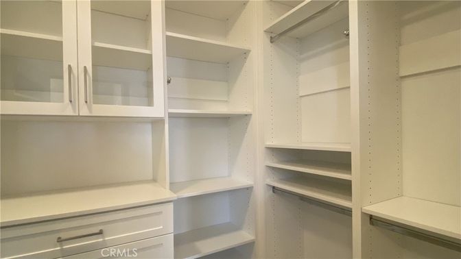 Interior, Walk-in Closets
