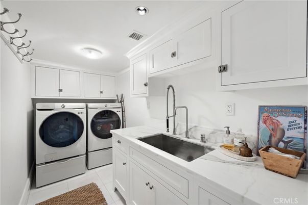 Interior, Recessed Lighting, Washer