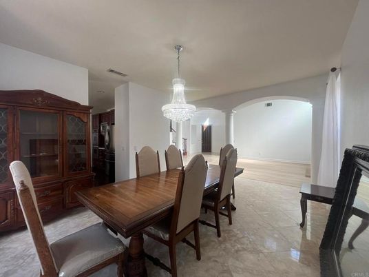 Chandelier, Dining room, Interior