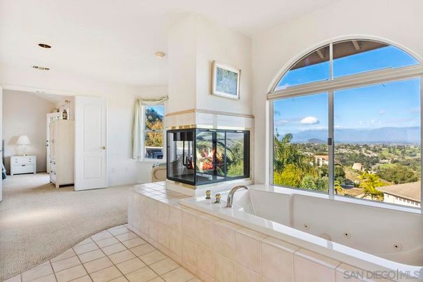 Bathroom, Fireplace, Interior, Recessed Lighting