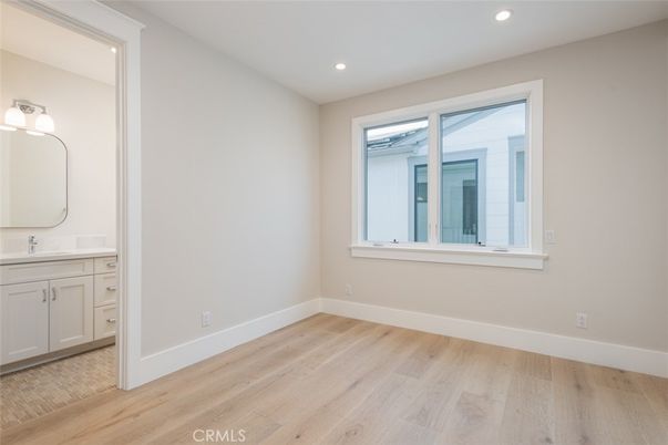 Bathroom, Empty room, Interior, Recessed Lighting, Wood Texture Flooring