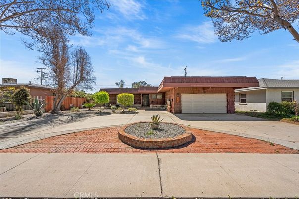 Attached, Backyard, Exterior, Facade, Ranch