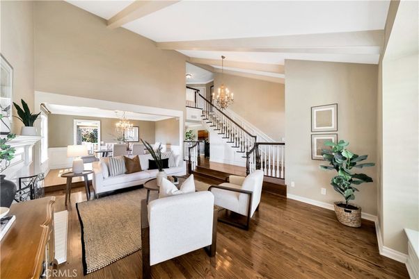 Chandelier, Dining room, Interior, Living room, Wood Texture Flooring