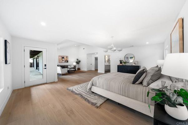 Bedroom, Interior, Pendant Lights, Recessed Lighting, Wood Texture Flooring