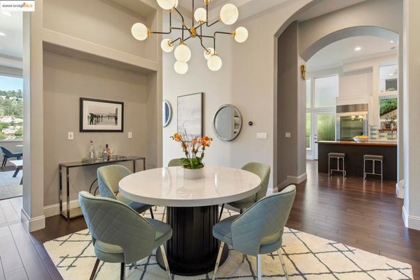 Dining room, Interior, Kitchen, Pendant Lights, Recessed Lighting, Wood Texture Flooring