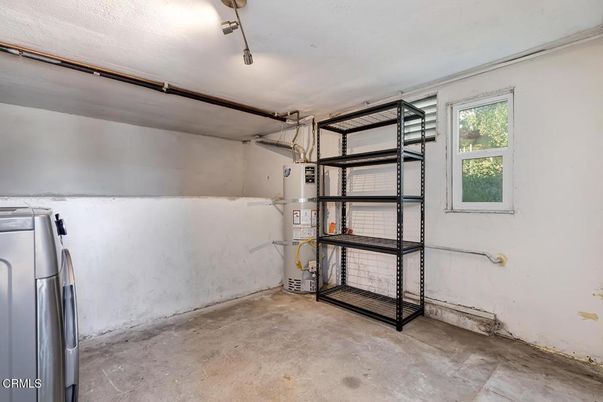 Garage, Interior, Washer